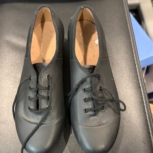 Black Lace-Up Leather Tap Shoes